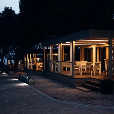Beachfront Sunset Ferienhaus *