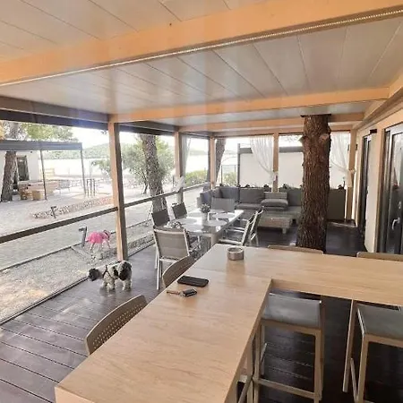 Beachfront Sunset Ferienhaus *